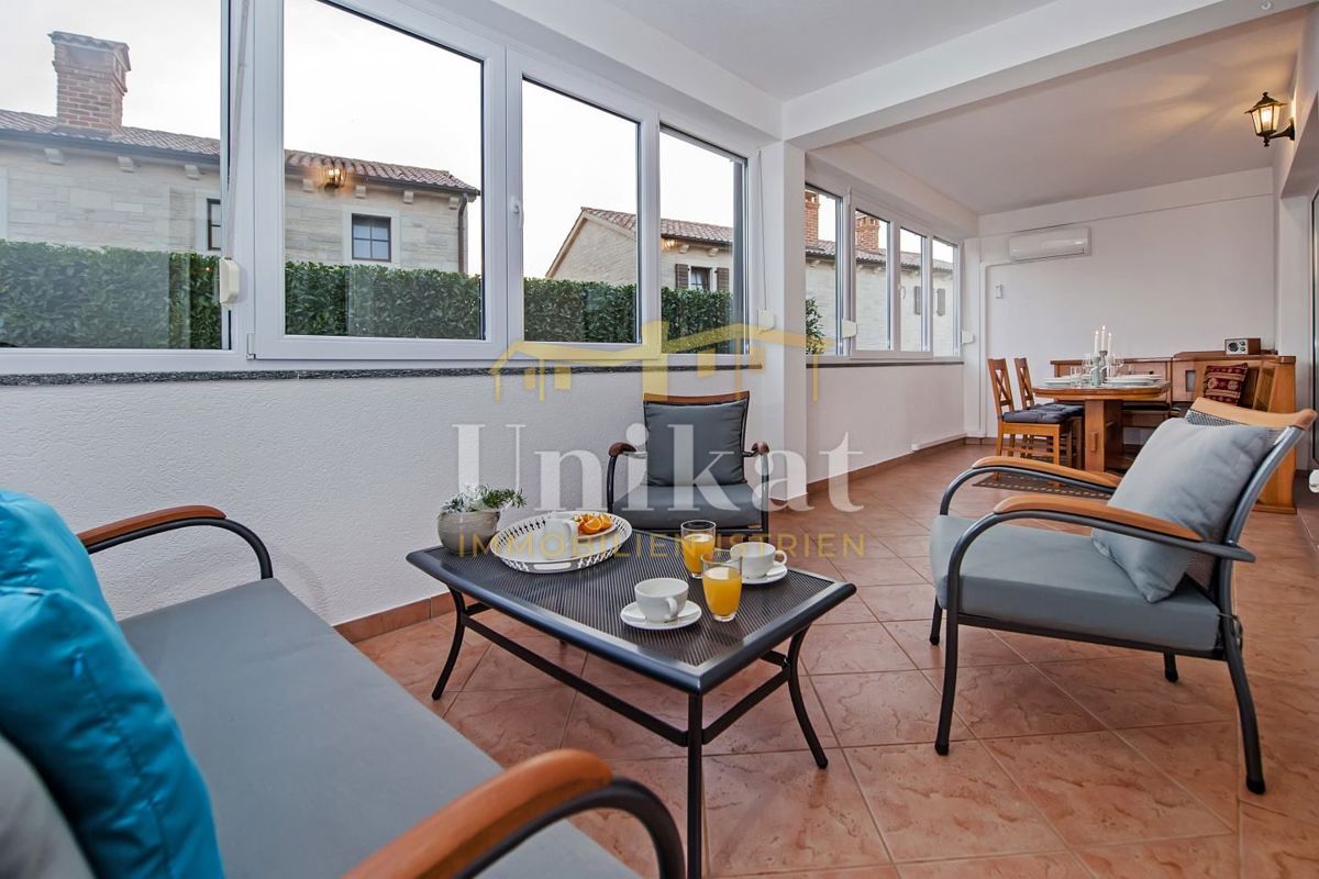 Hiša v okolici Poreča, 3 spalnice, mirna lokacija